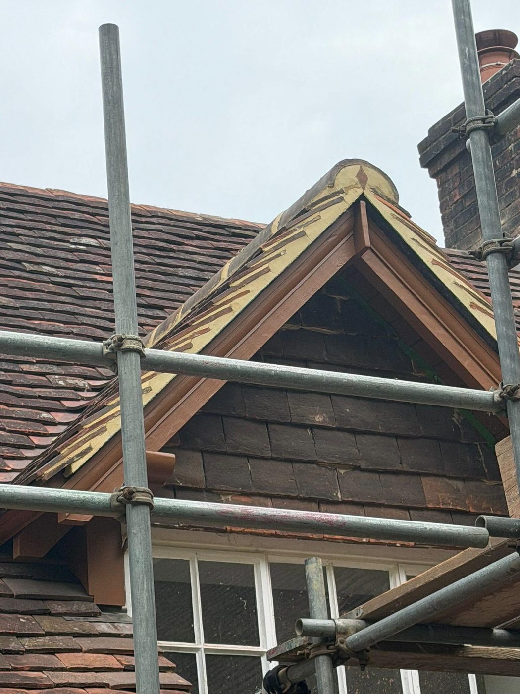 Roof & gable works