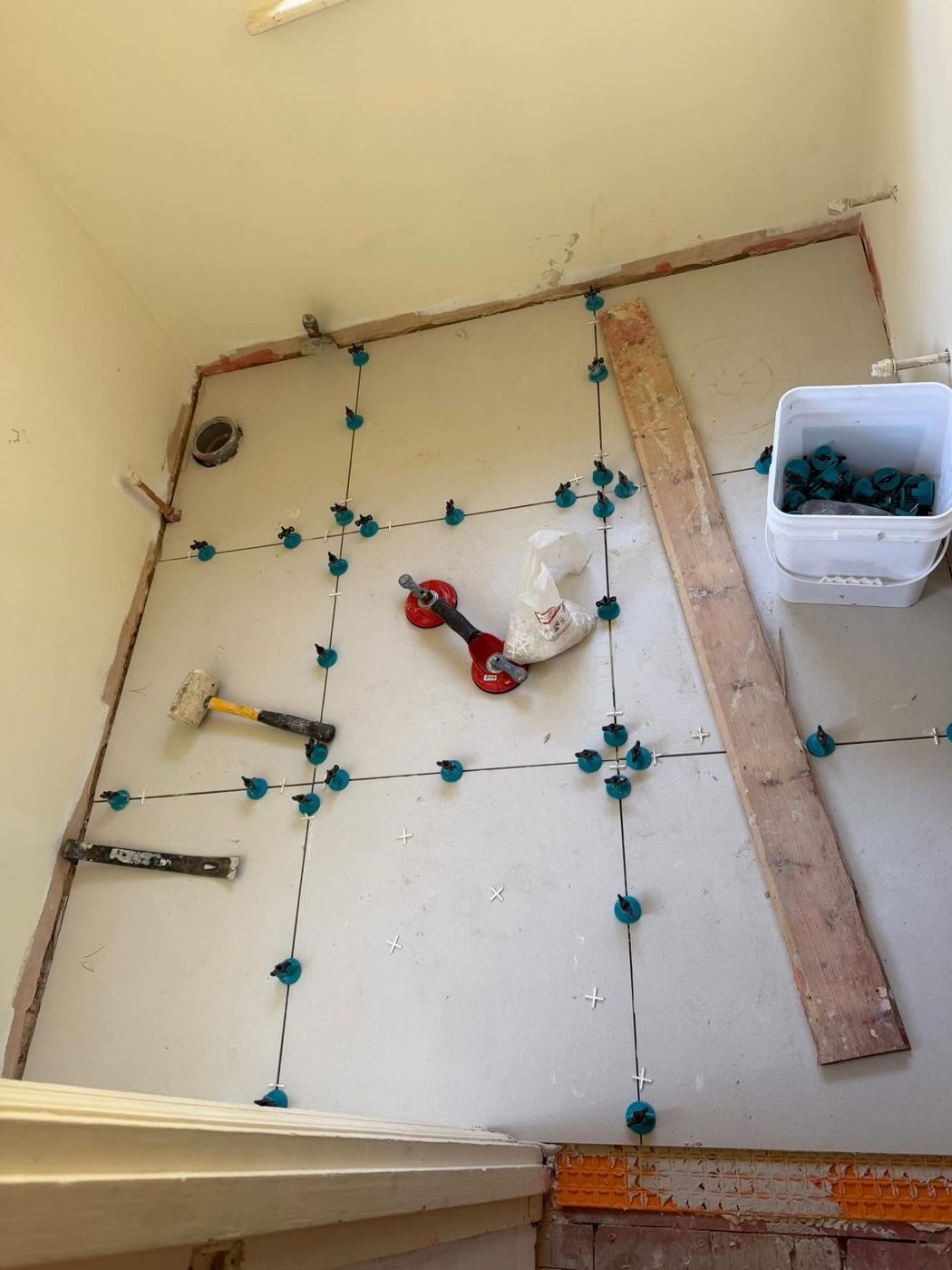 Screed & underfloor heating