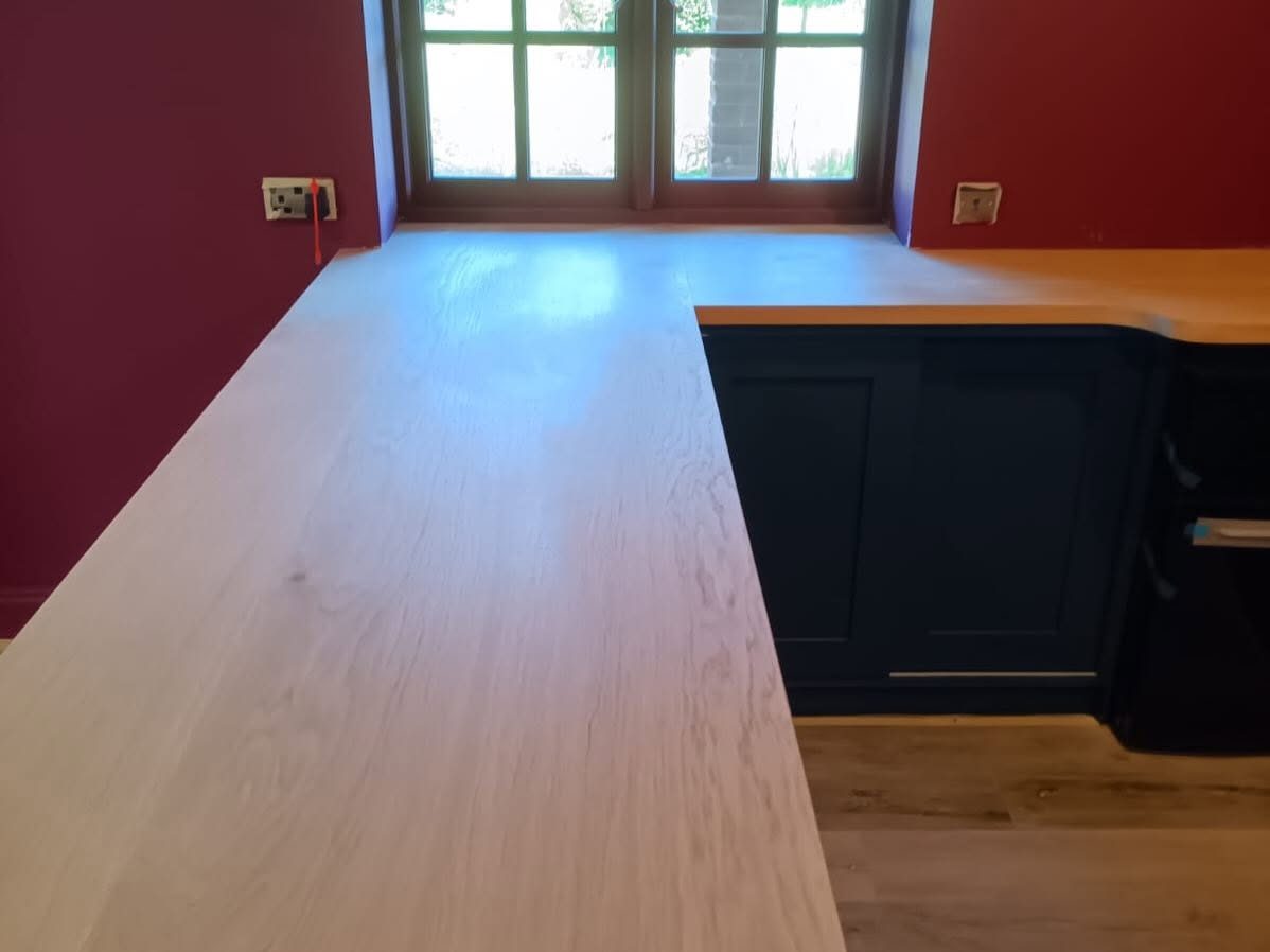 Study & worktop